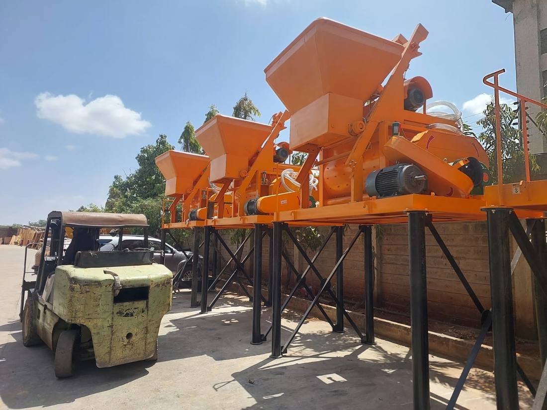 Road roller